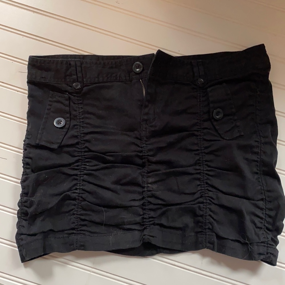 Miley Cyrus NWT black skirt,gathered vertically